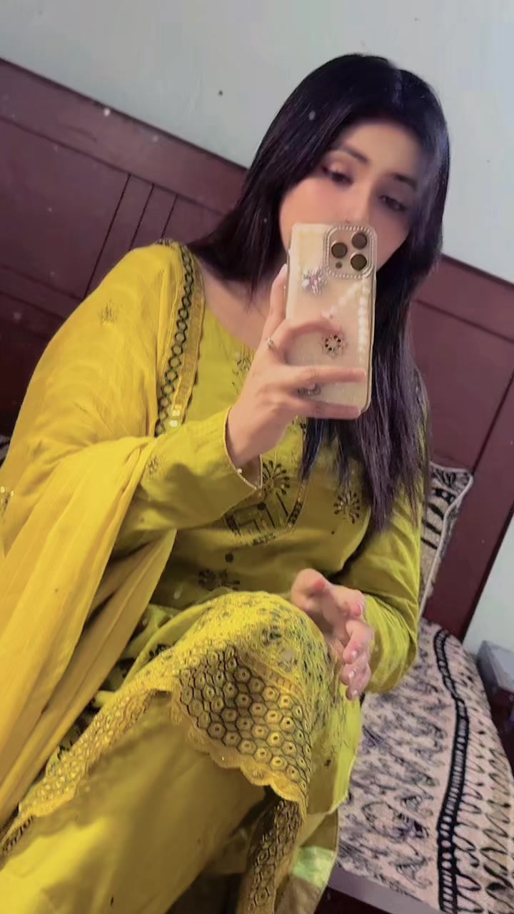 @charming.queen786