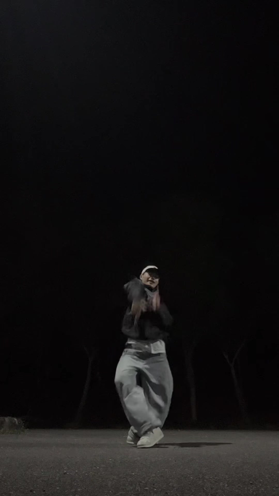 @mon
