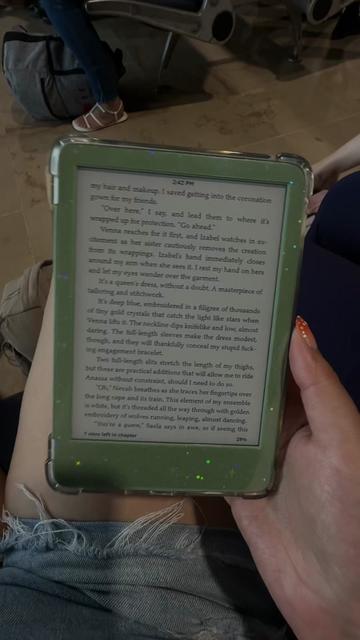 @Dani | Booktok🎐📖✨