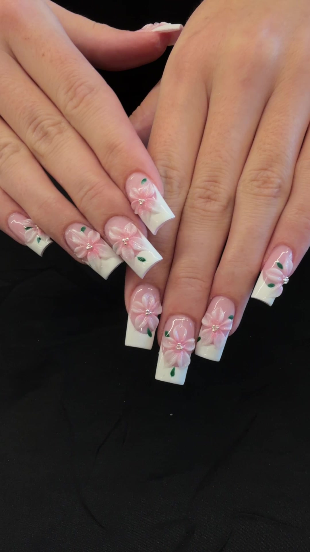 @Perfect10Nailspa