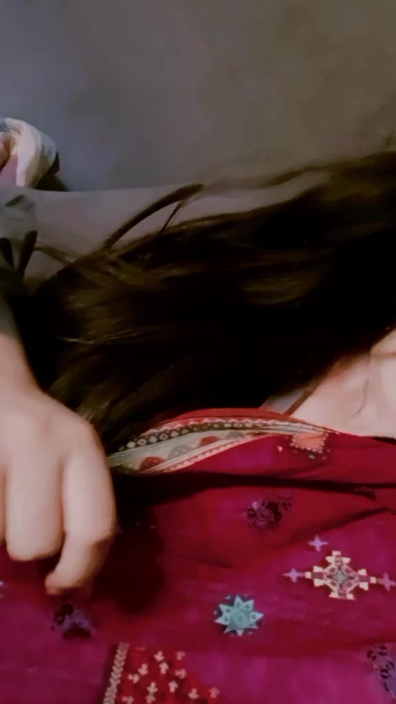 @𝗤𝗨𝗘𝗘𝗡&hearts;︎‿&hearts;︎