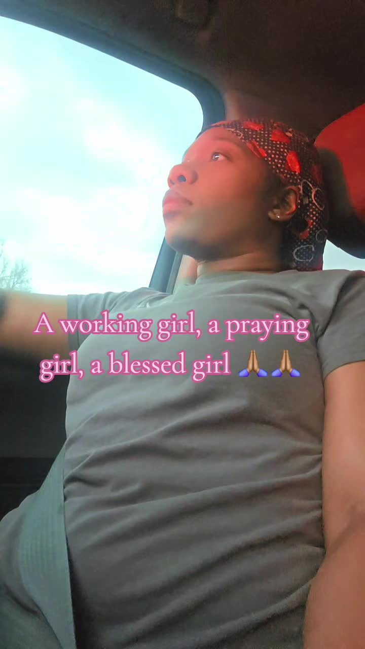 @queen_audreyb