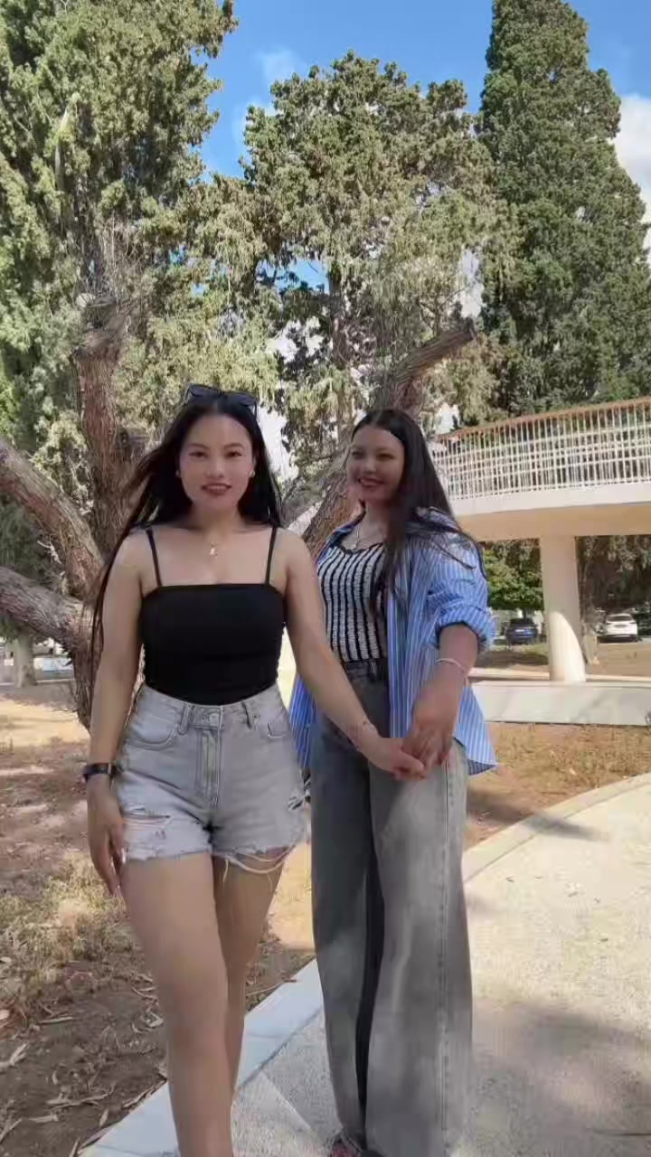 @PraMiLa_💫