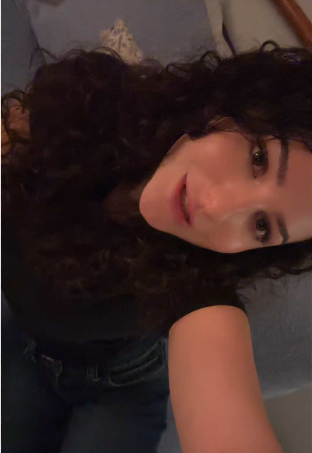 @Luna