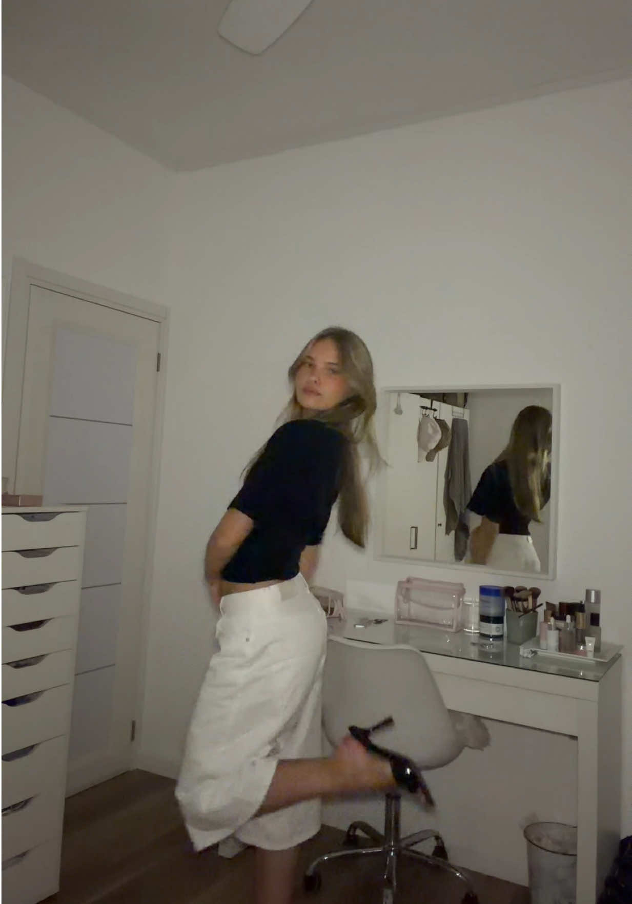 @Emilyy