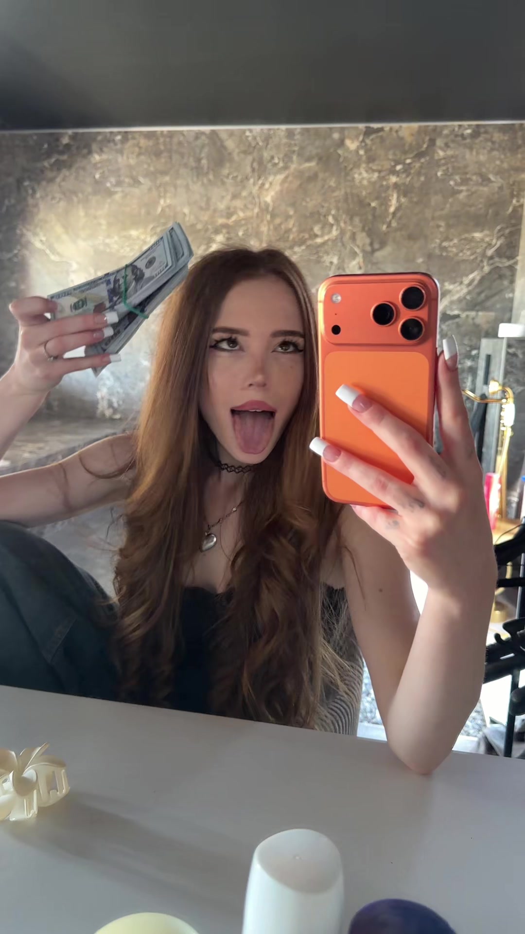 @coxifoxya