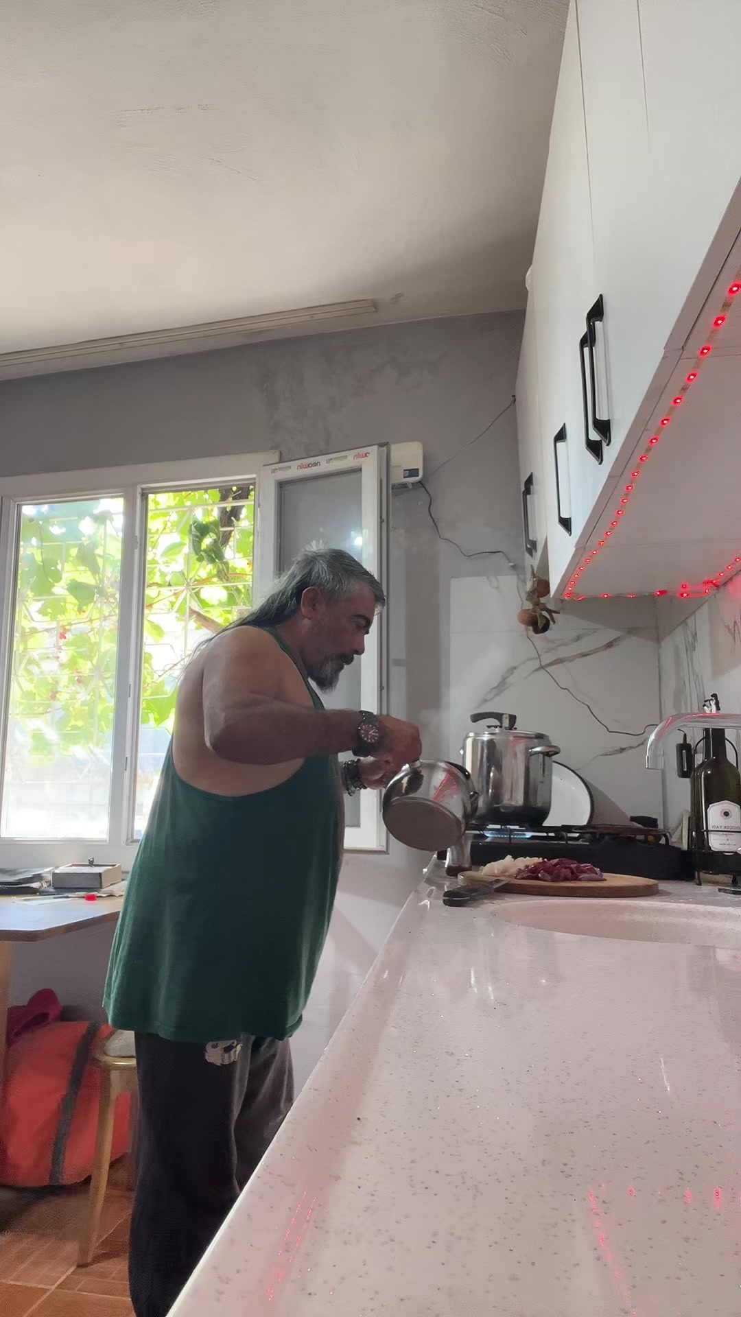@Ahmet Umug&uuml;l