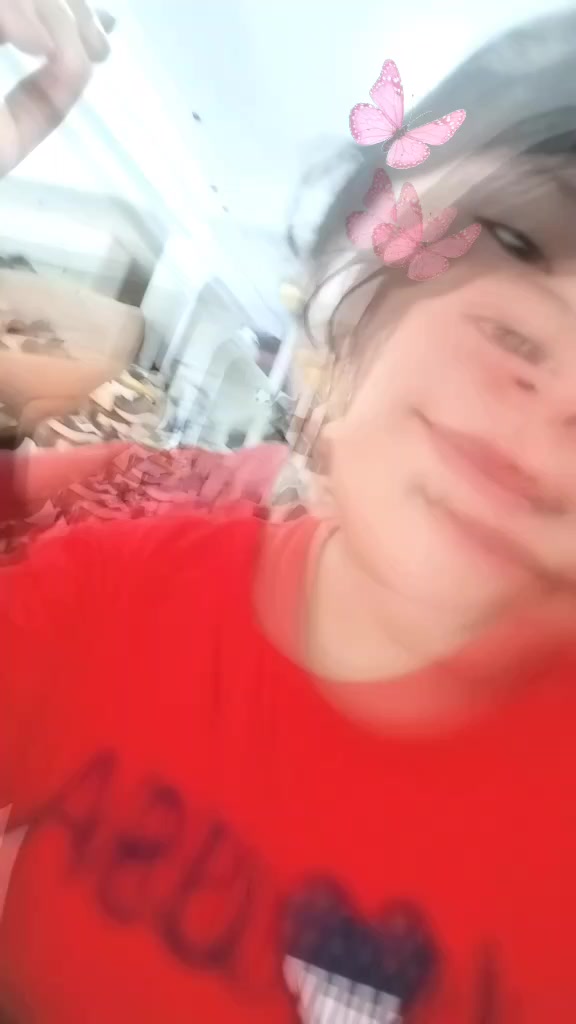 @Adri montero