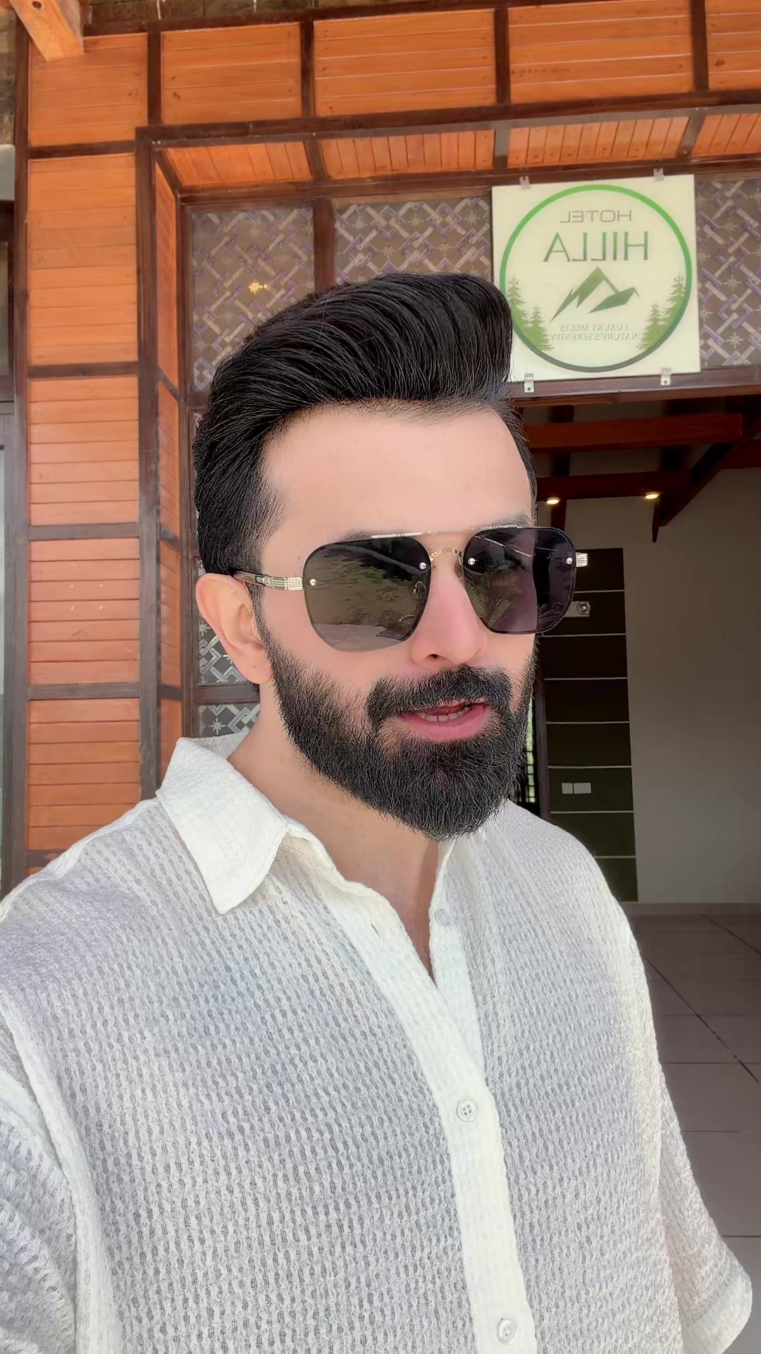 @SUMAIR KHAN 👉🏻💪🏻❤️💲⚡️