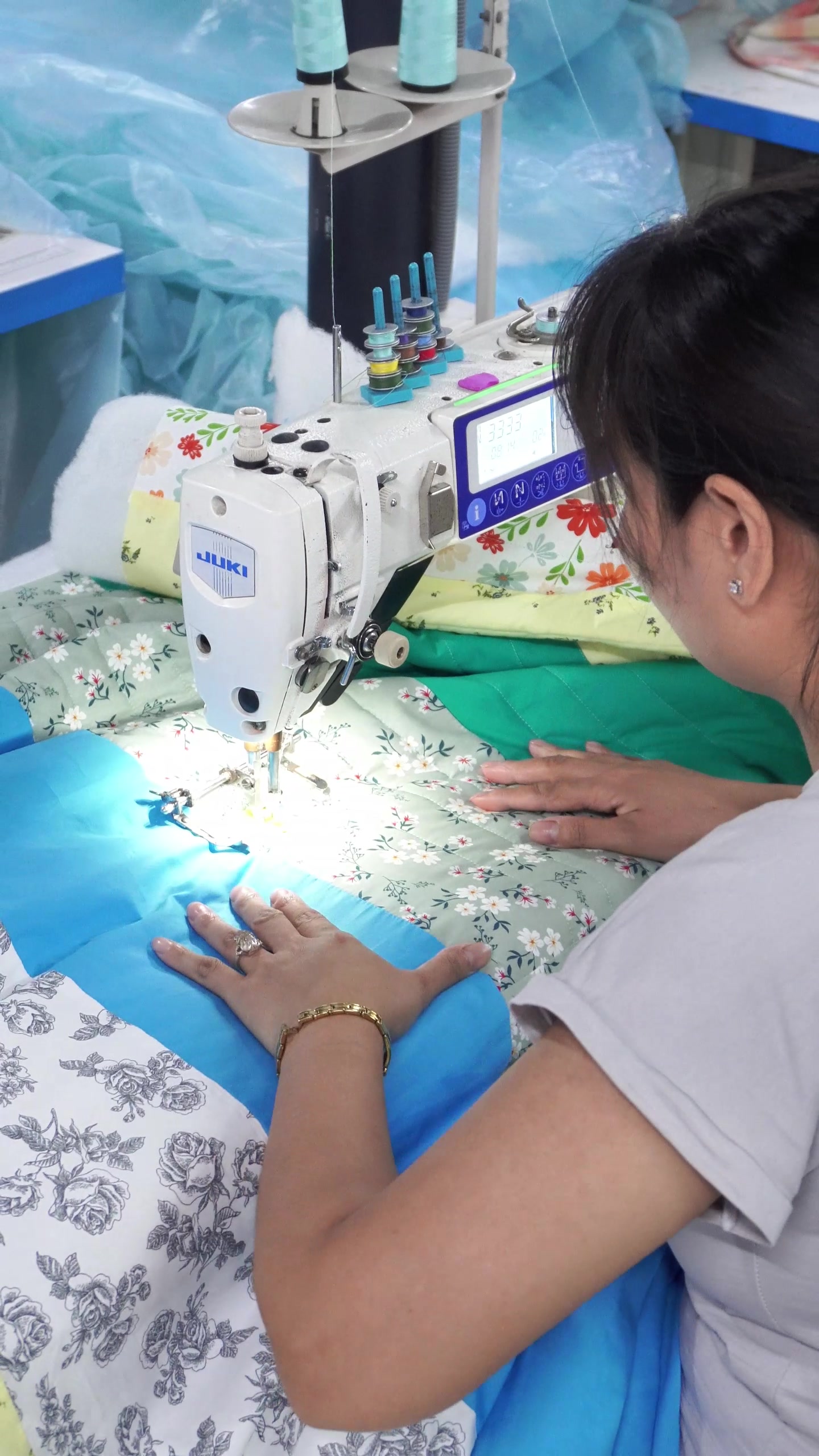 @HQQUILT- Thuhandmade3
