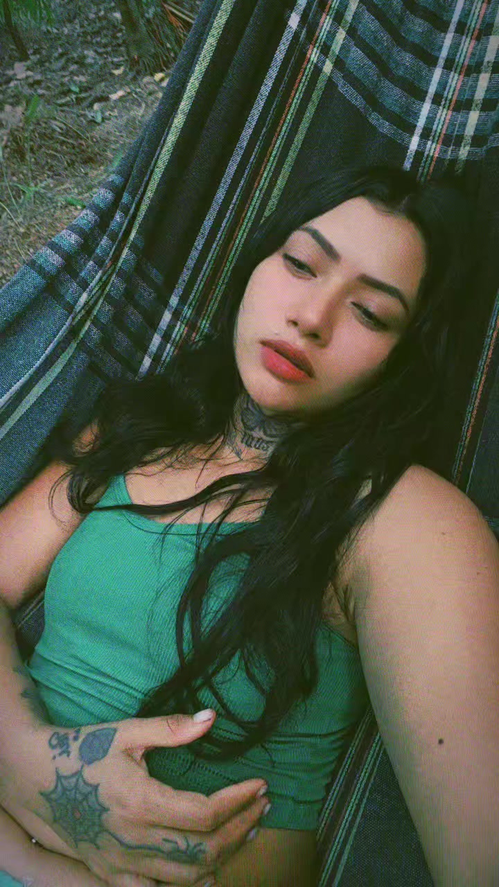 @Isabella