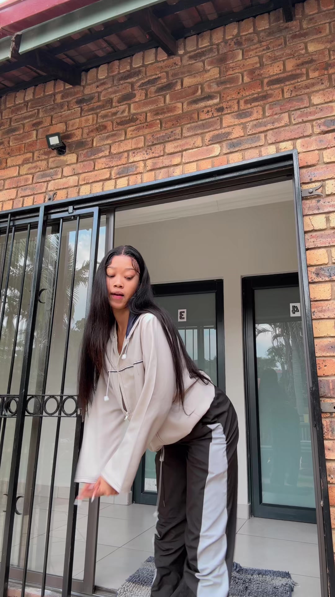 @oratiloeeeee