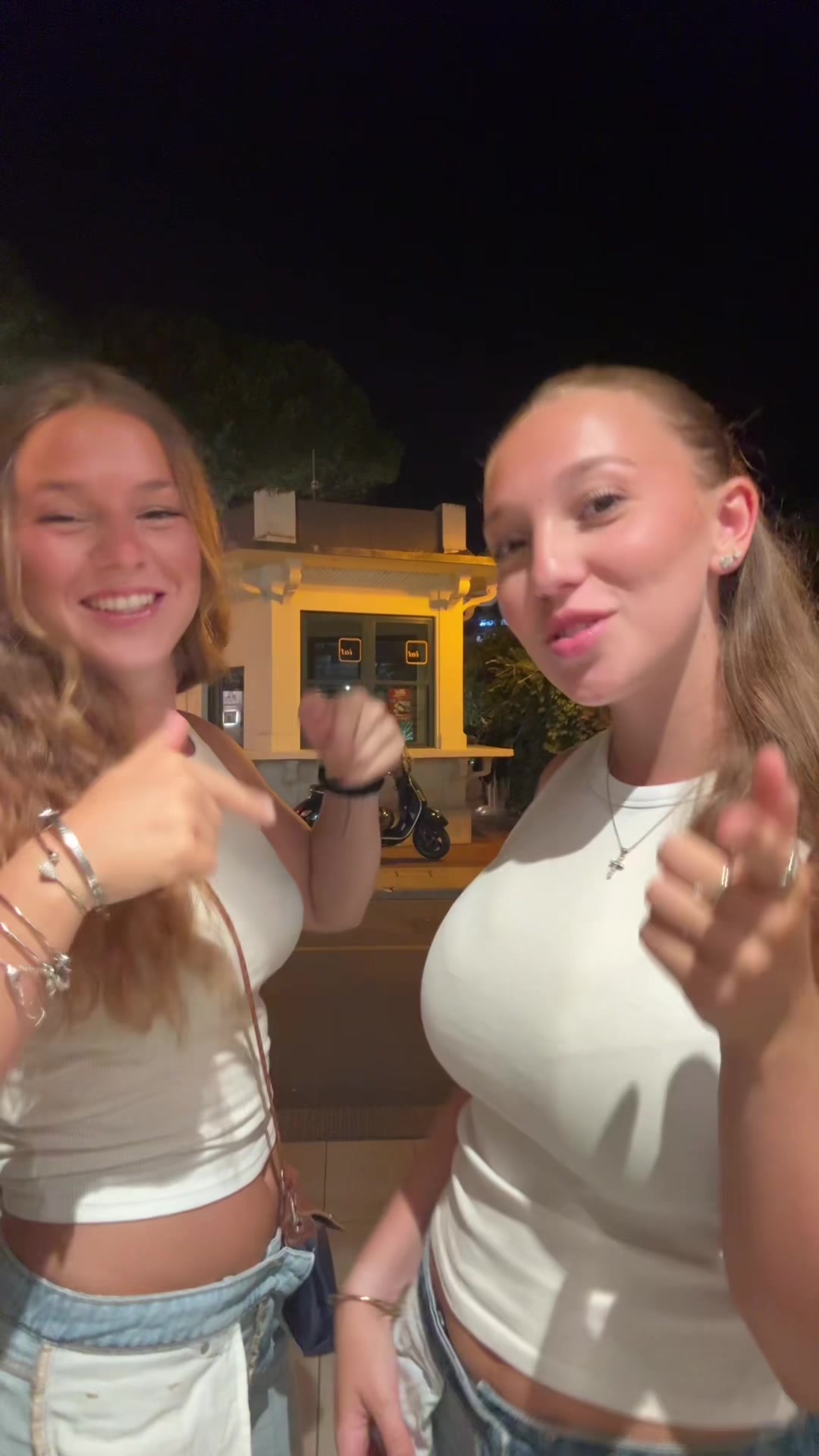 @chiara!