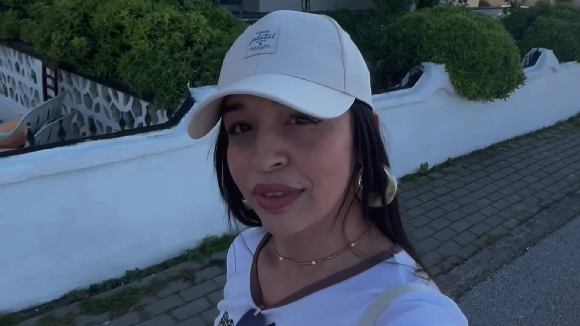 @bussrakndmr