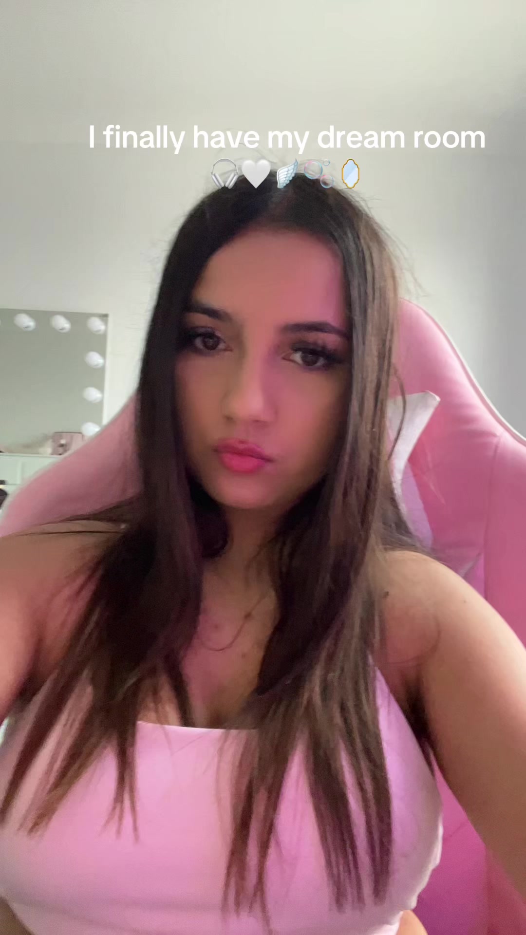 @Ellie ๐