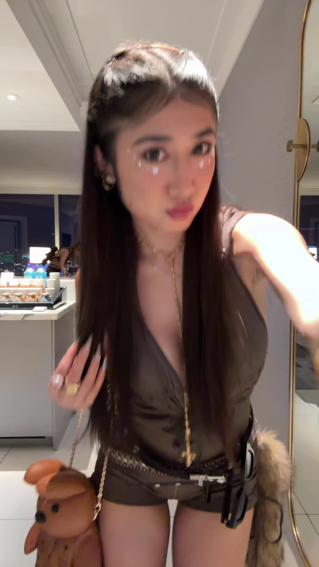 @Abidolll