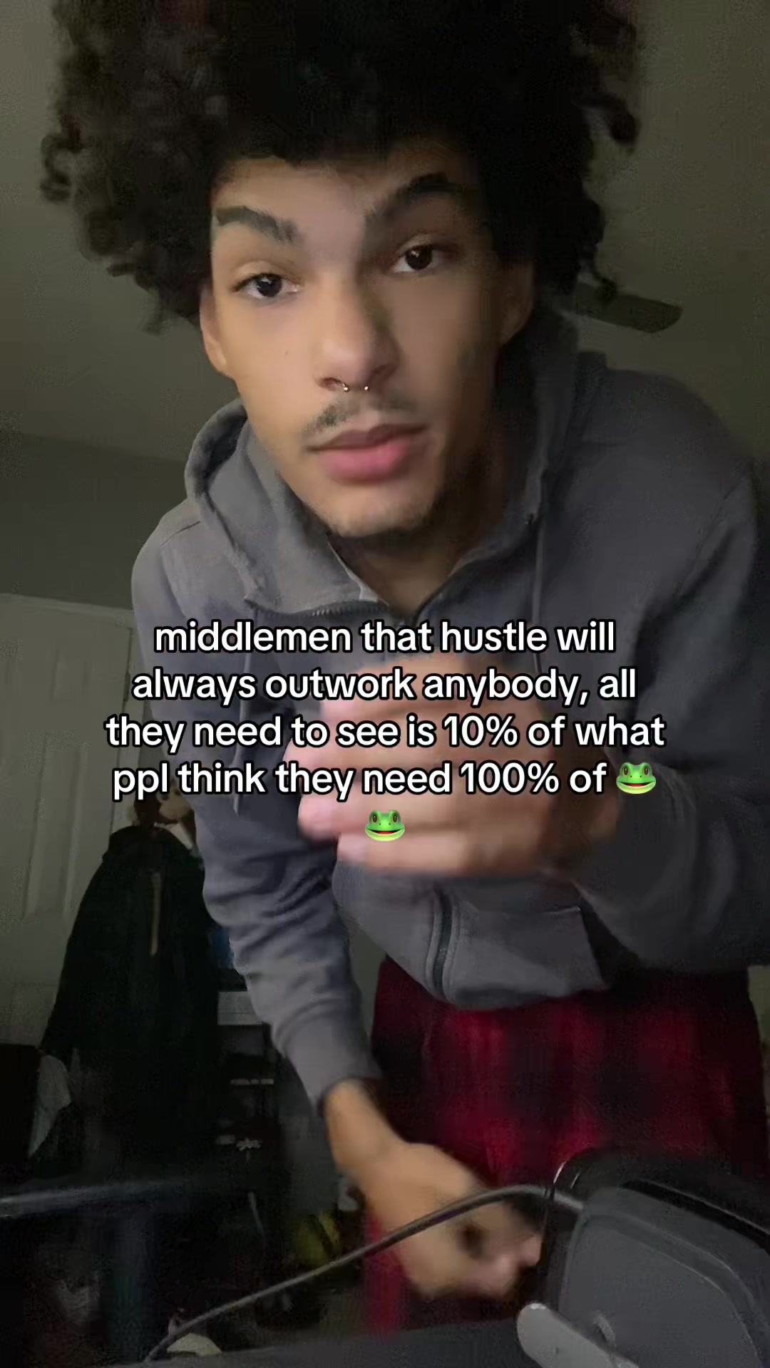 @:3