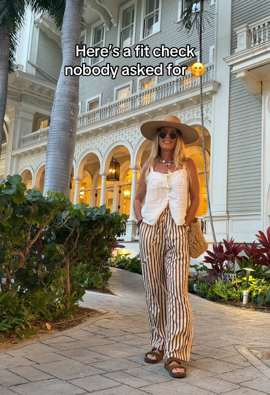 @Blondebeachvibes