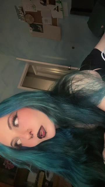 @onlyhazbabe