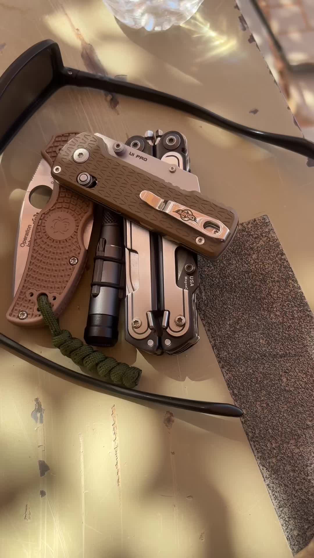 @Vintage_Knife_Guy