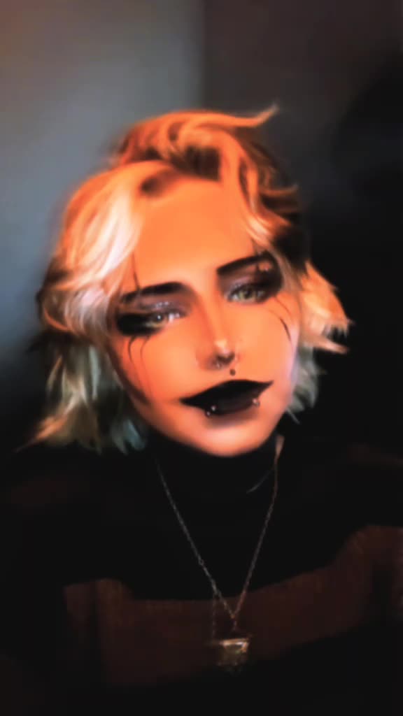 @Jinx ☠️🖤🩸