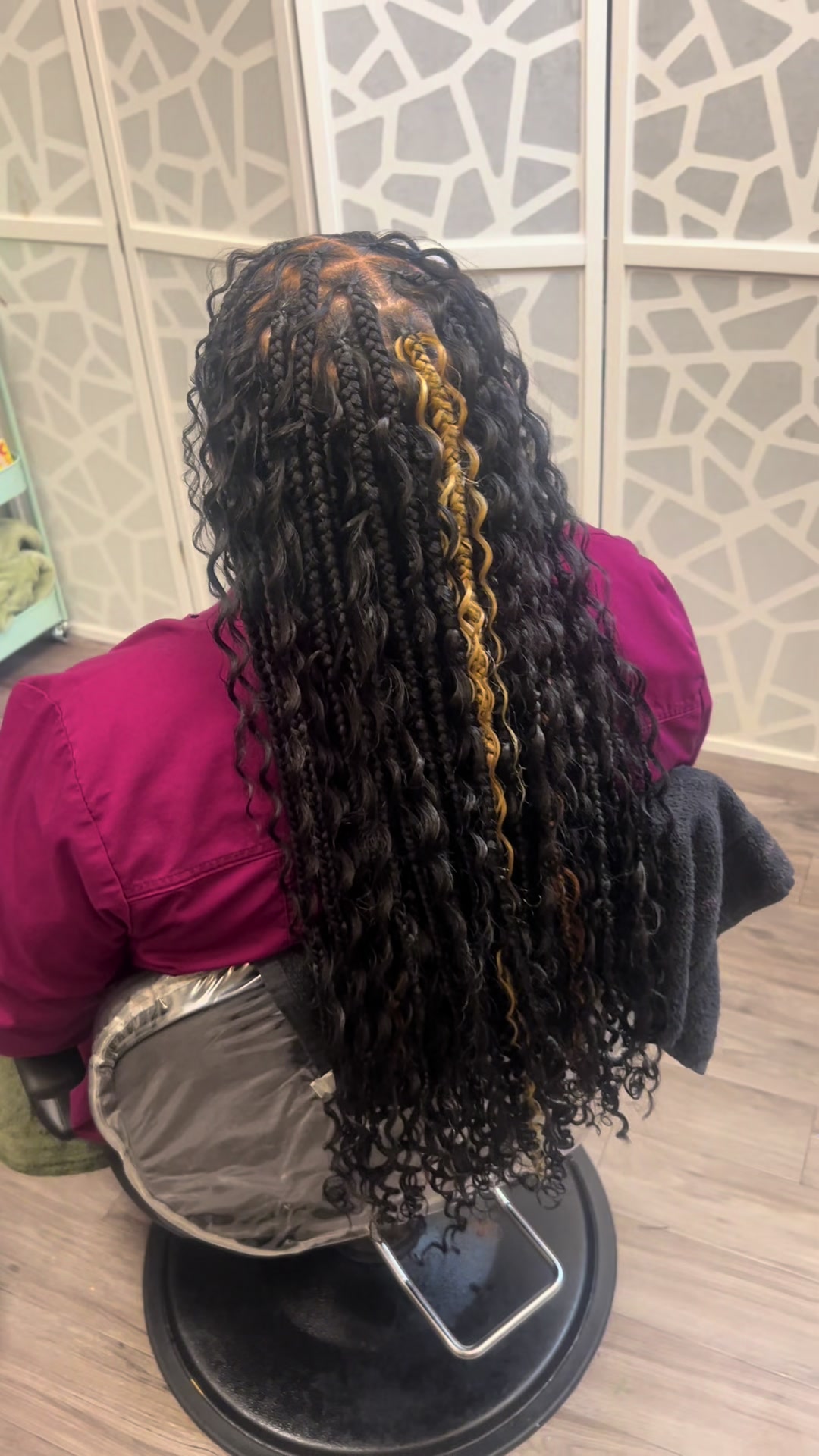 @Sister Loc’s | JAX, FL BRAIDER