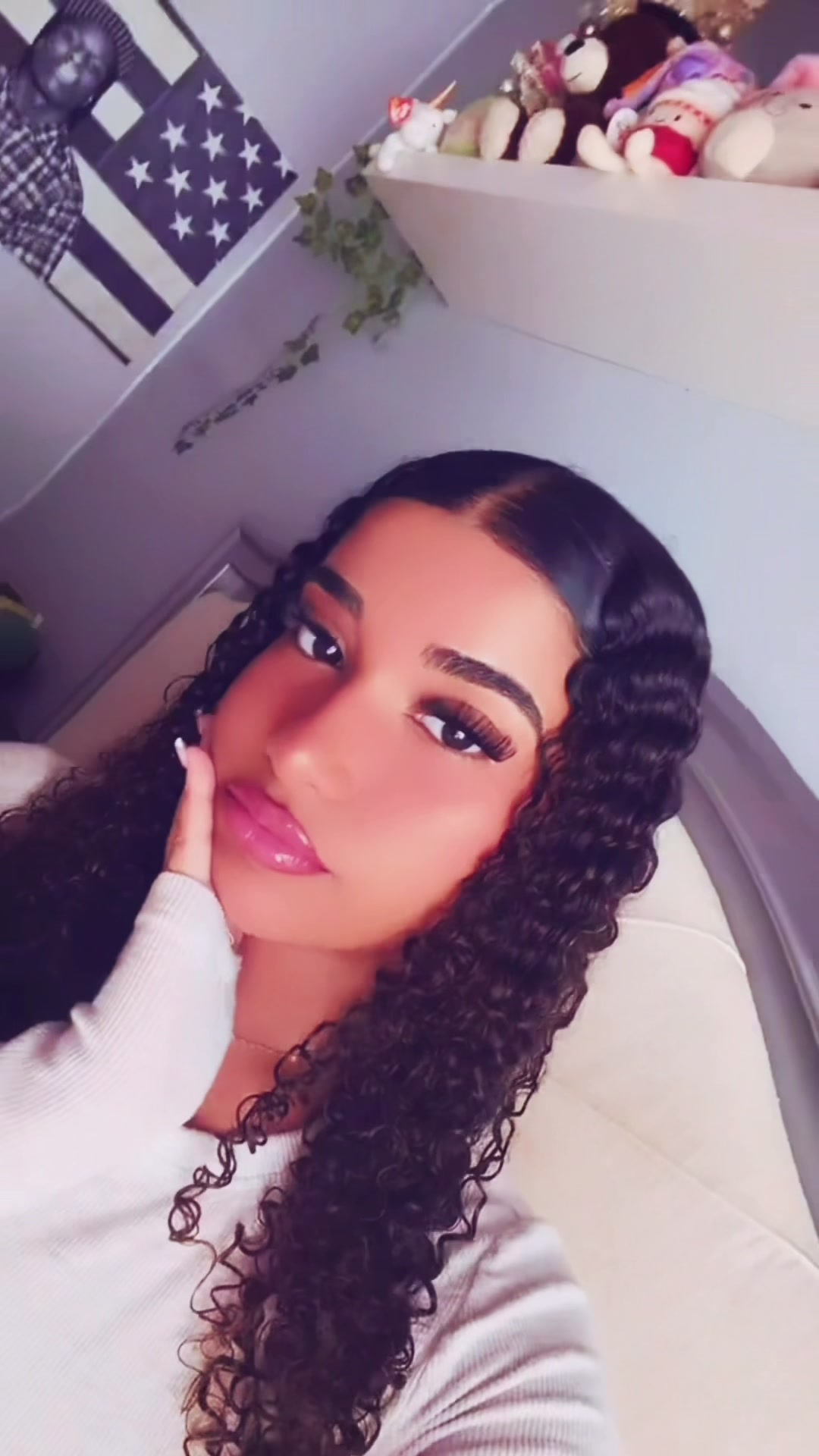 @🦄