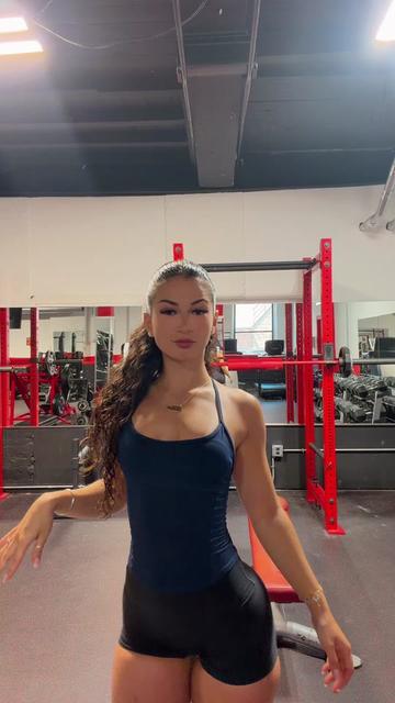 @💋 𝐿𝒱