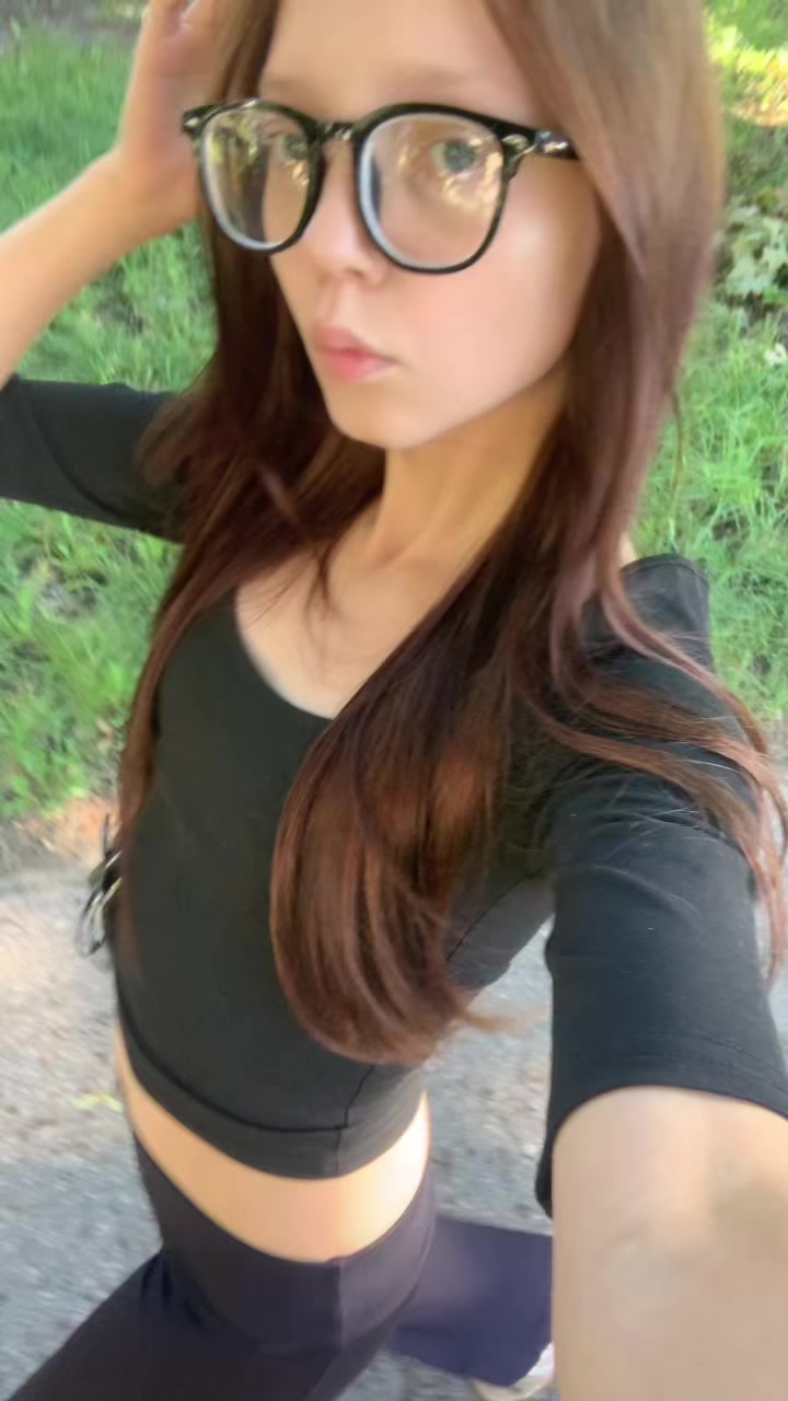 @Anika Koshkina