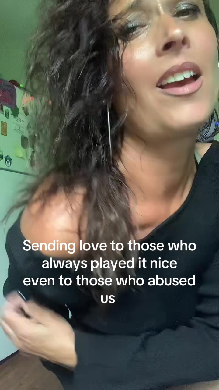 @Yourmom123
