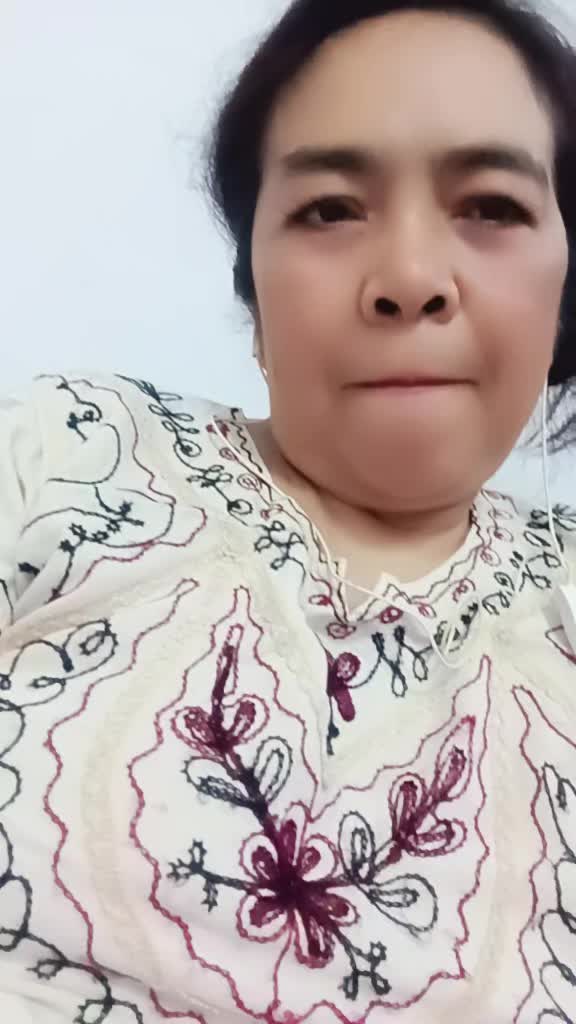 @mama kiki 2