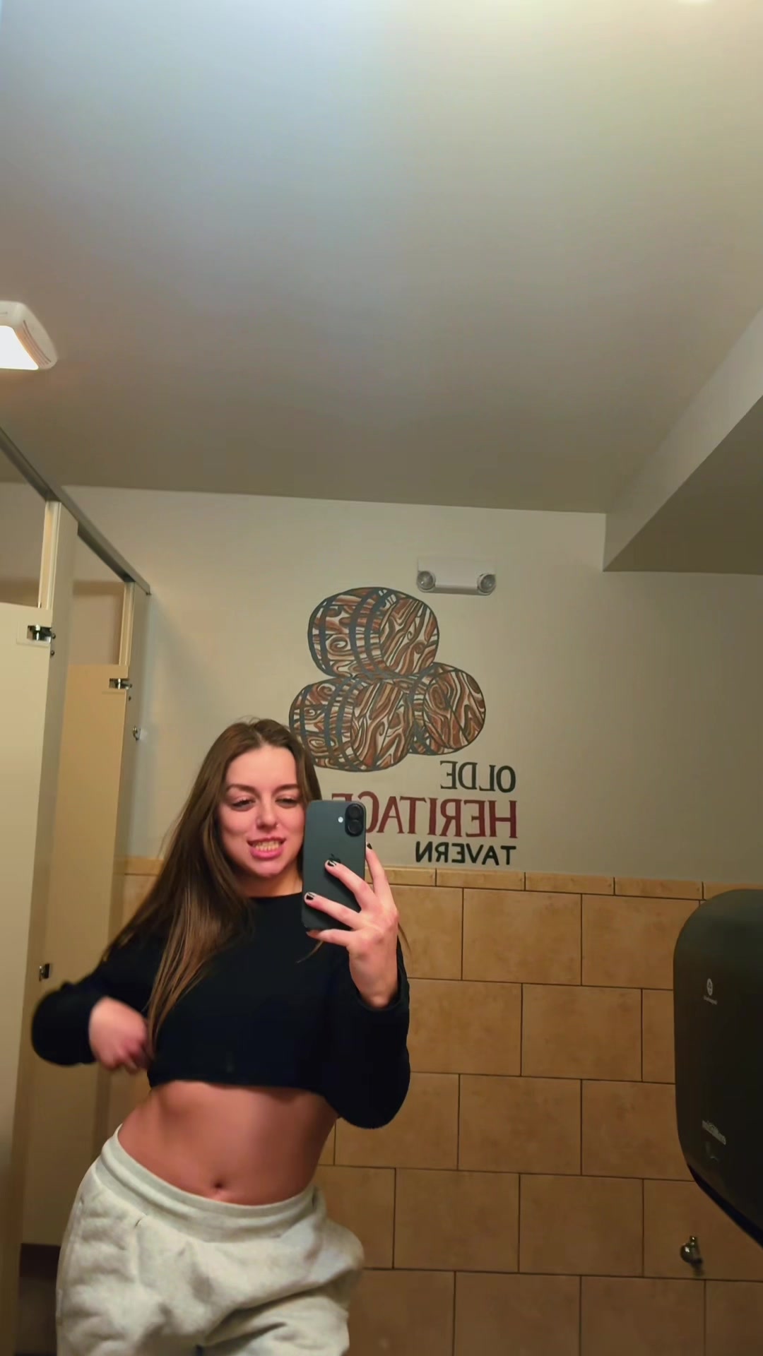 @taylorrobersonn