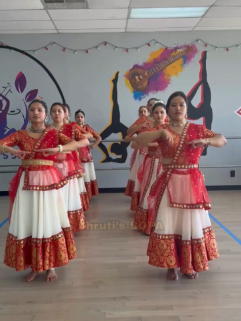 @shrutisdanceandyoga