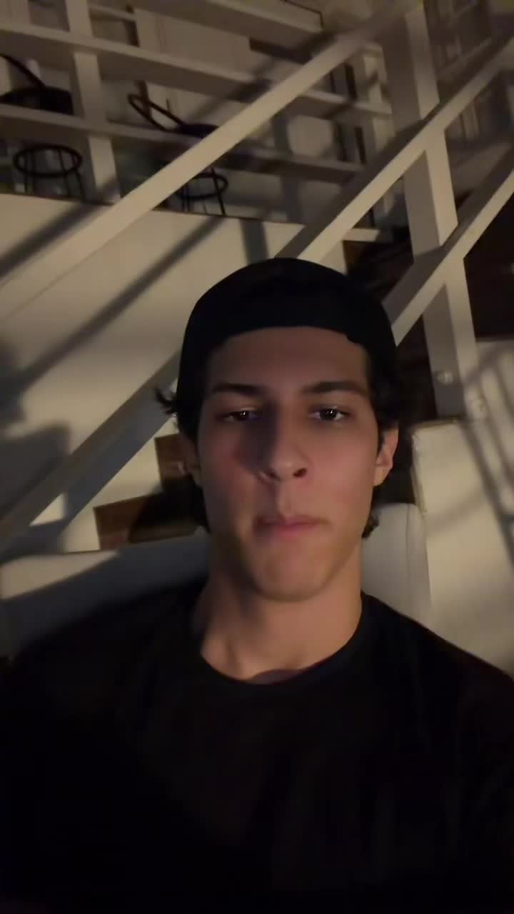 @marcushullaster