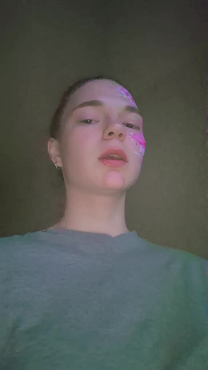 @Elisavetæ
