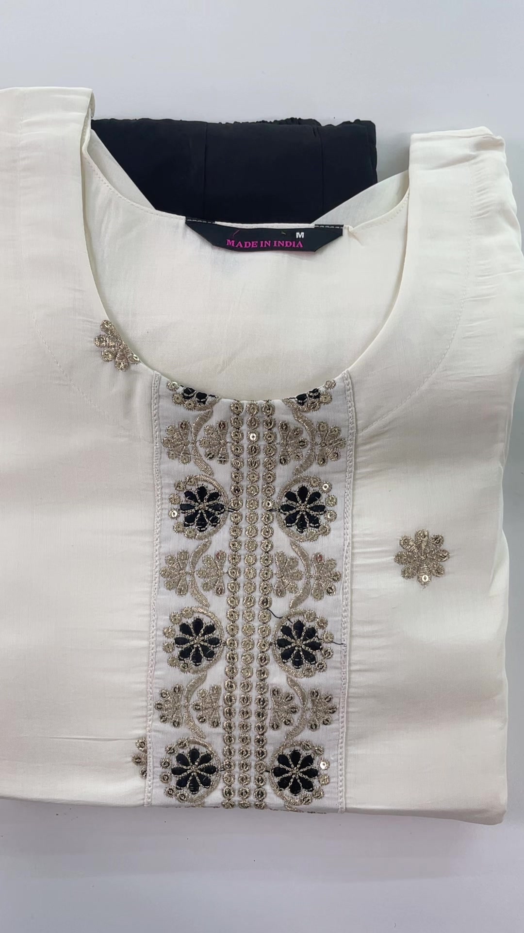 @loshksfashionhouse