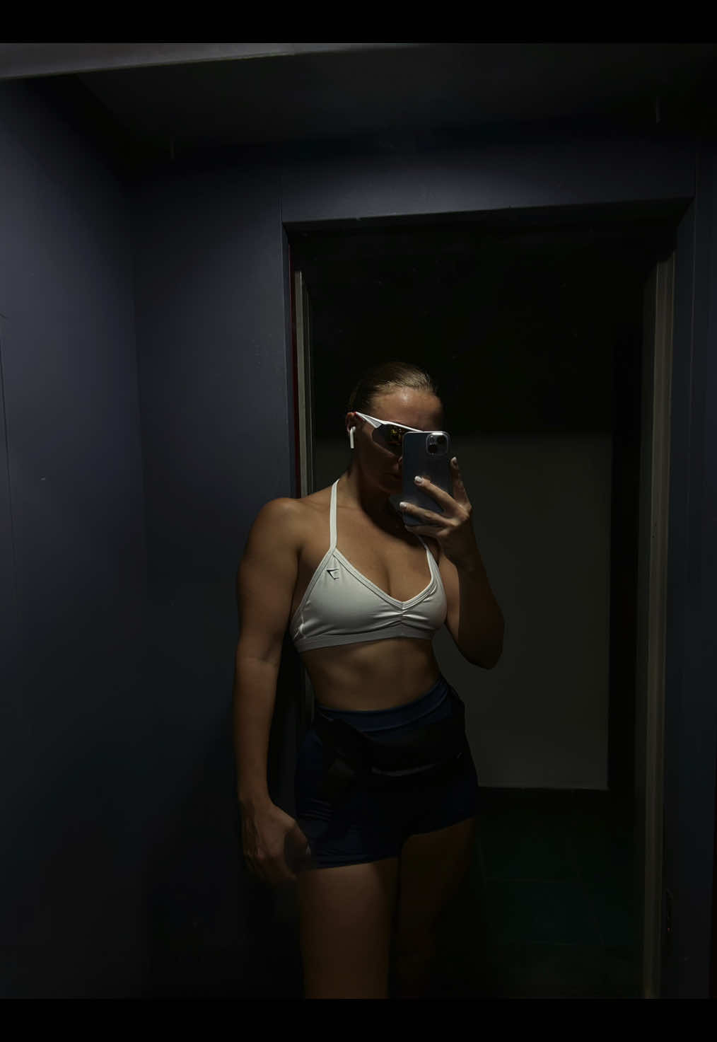 @Xenia98