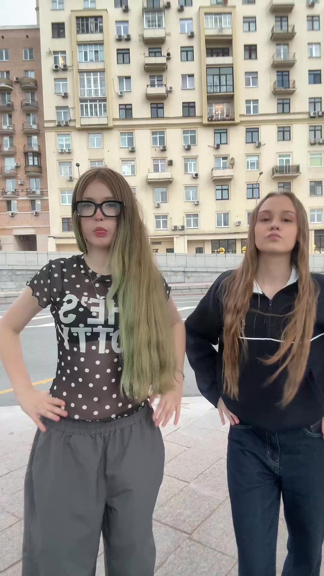 @тгк:тисака спит