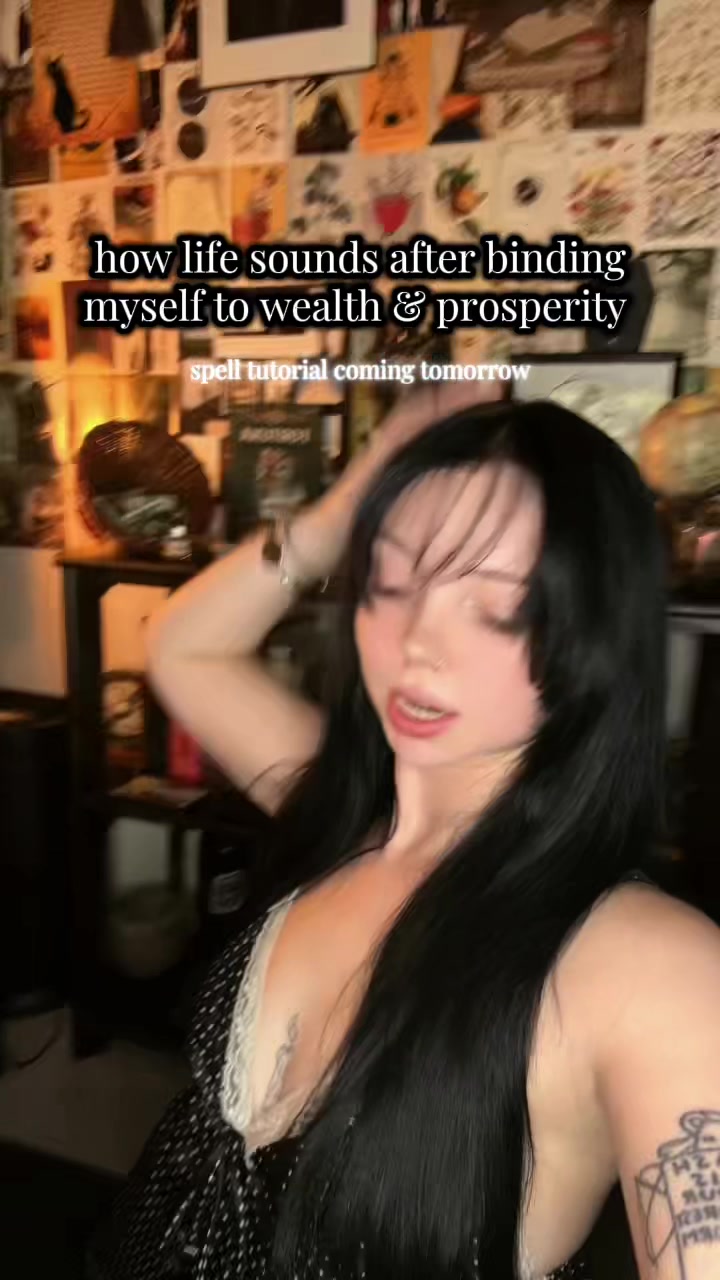 @Autumn,The Baked Witch 🏛️🏺