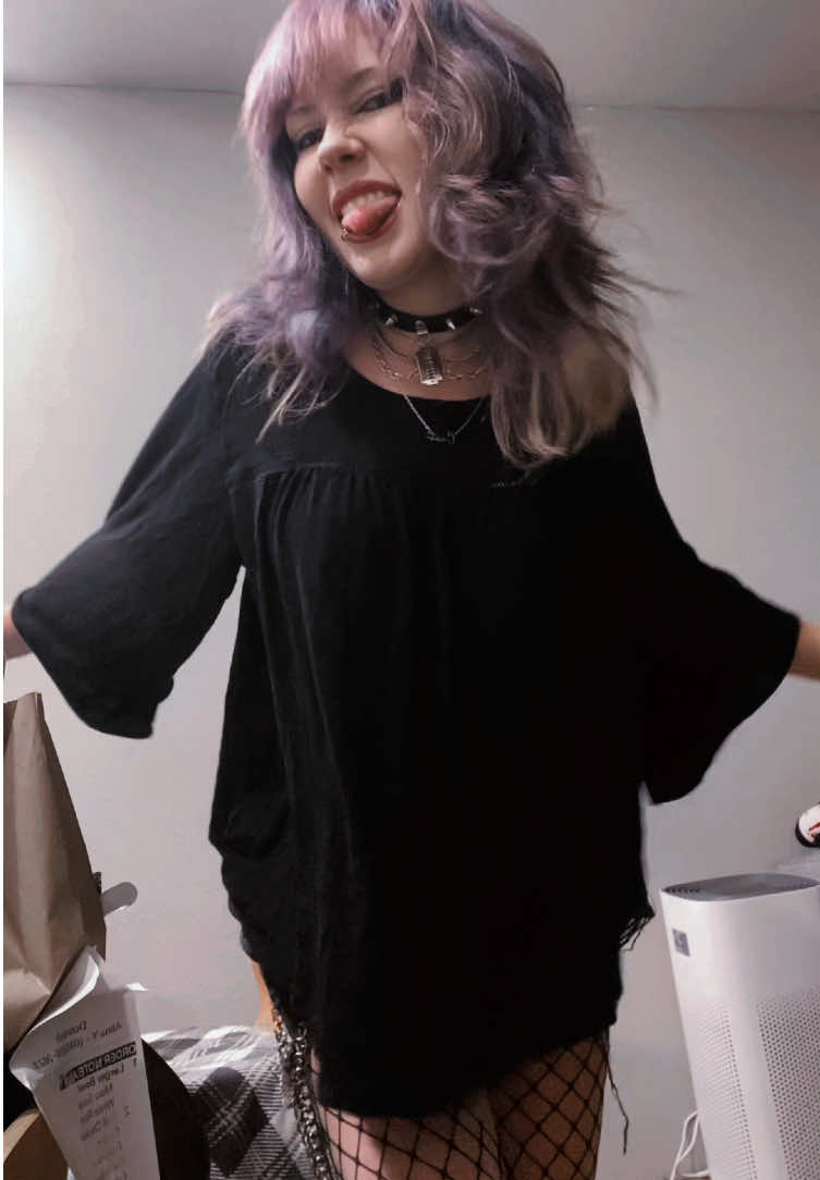 @Lydia🦇