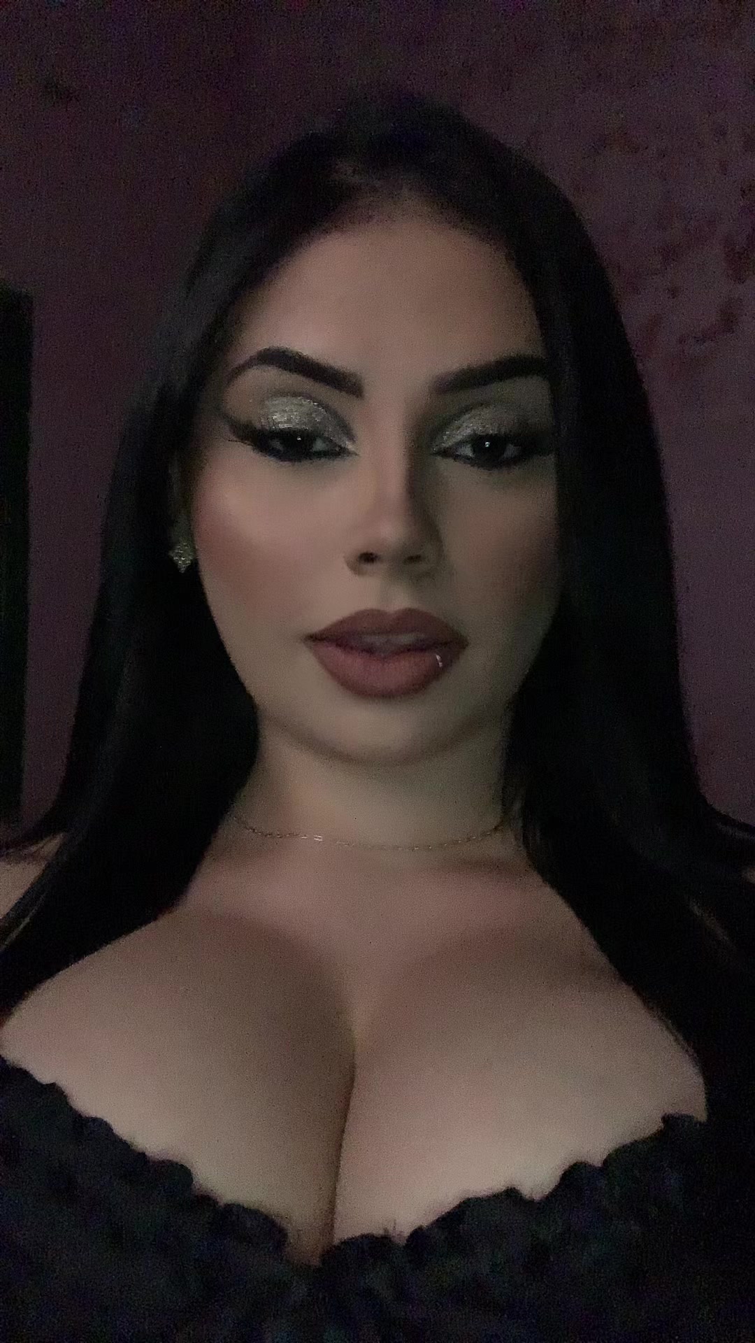 @B💋