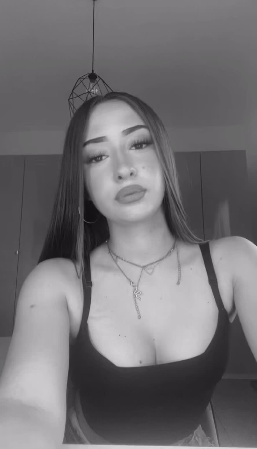 @_.eelena__