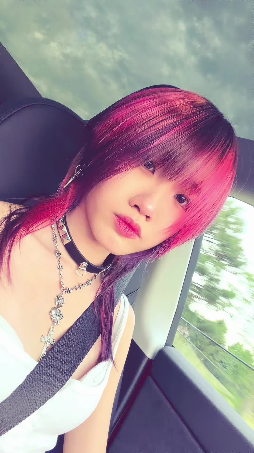 @sexxxholic
