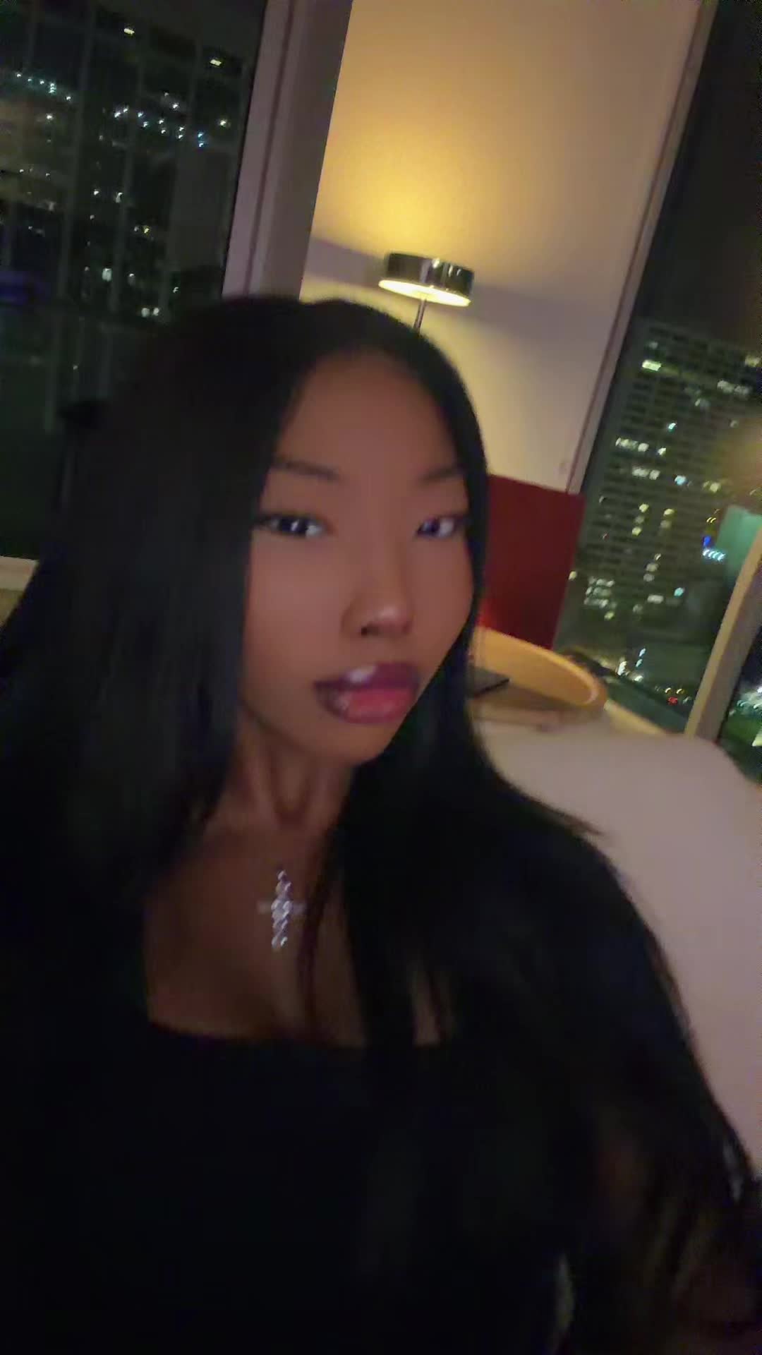 @monraehou