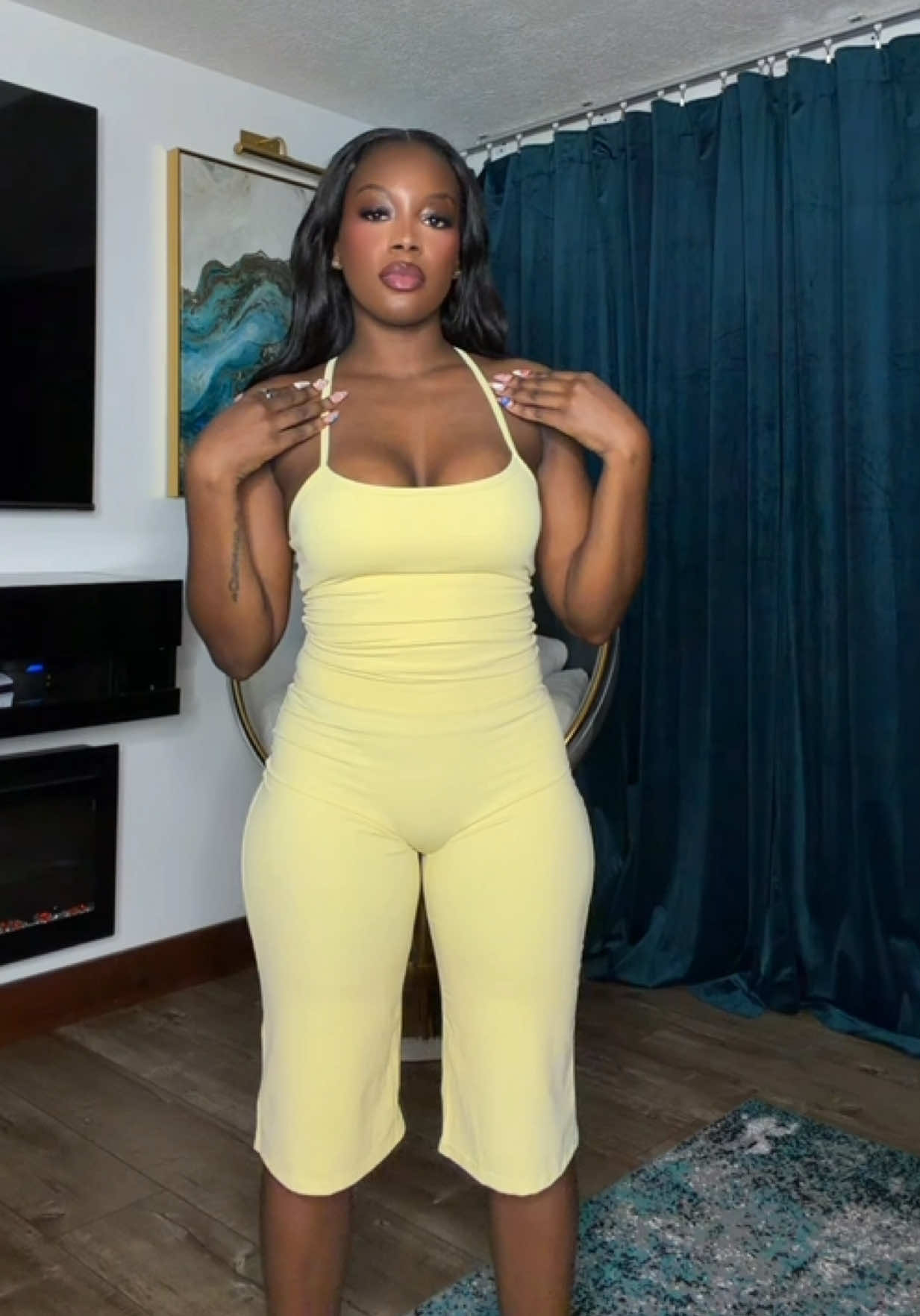 @Whitneyjaydee