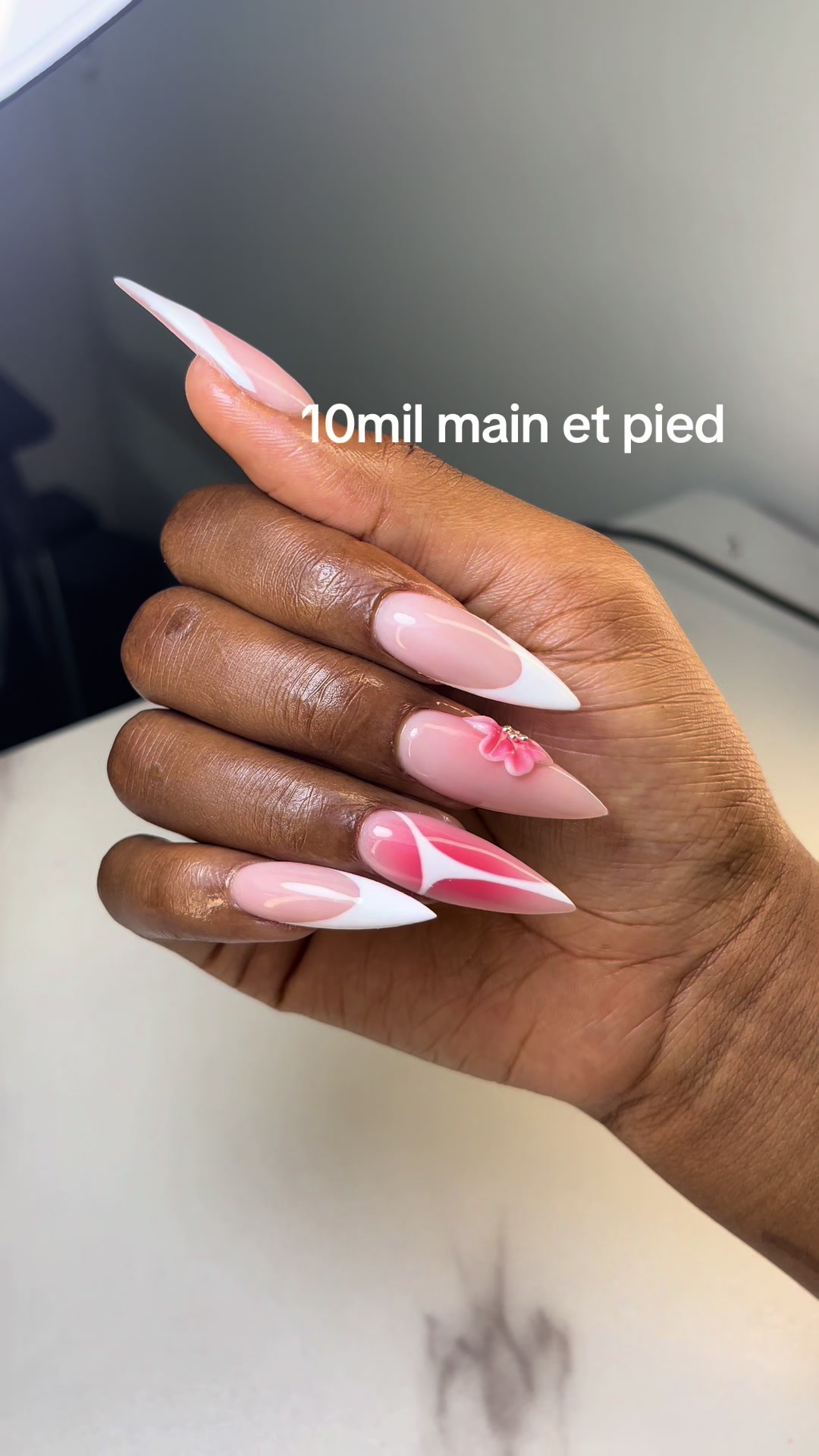 @Julienails