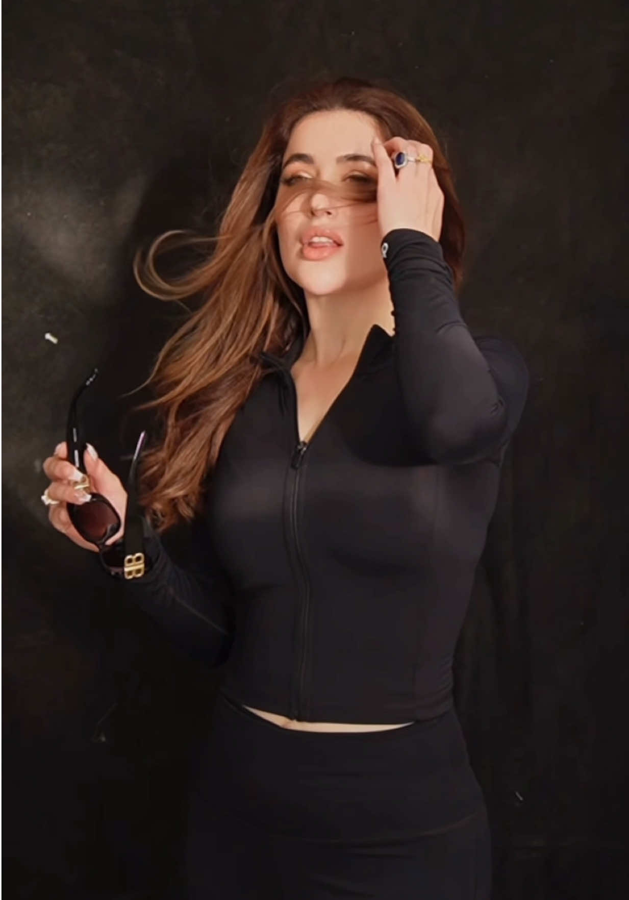 @ZOyaa KHan