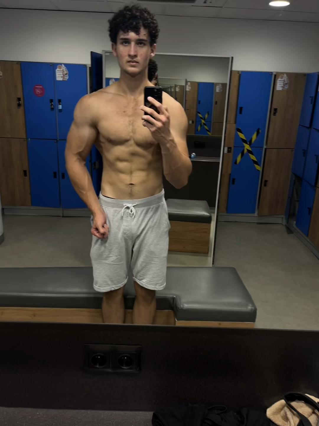 @vzoria