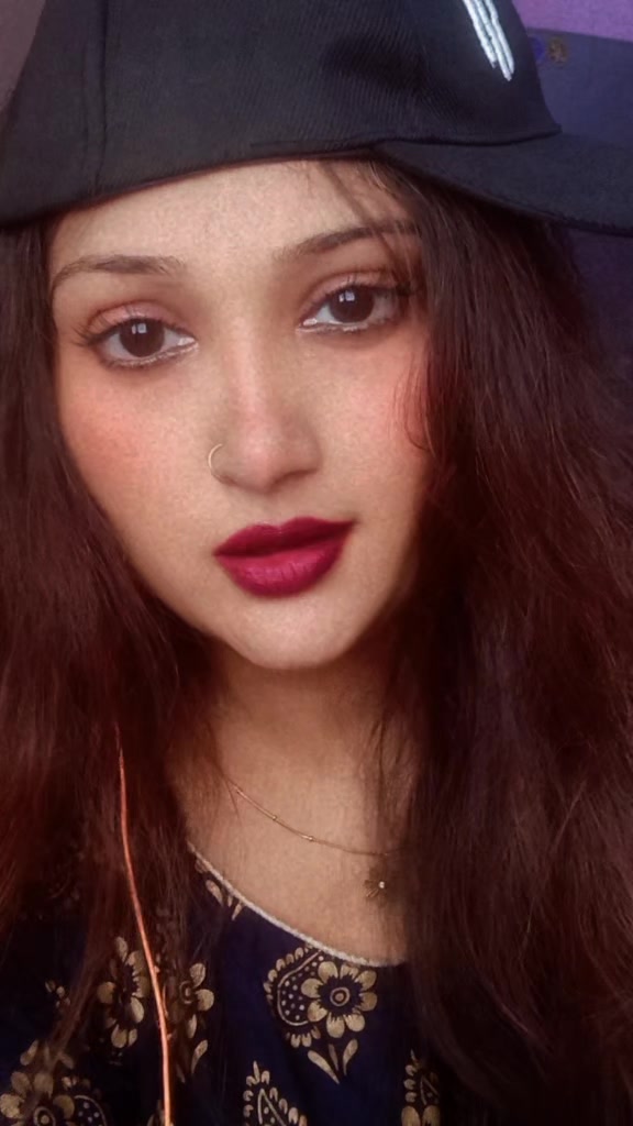 @✷🦋MISS◕❥◕KOMAL🦋✷