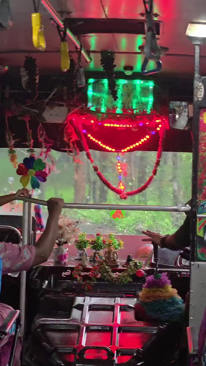 @🦋𝕓𝕝𝕦𝕖 𝕖𝕪𝕖𝕤🦋